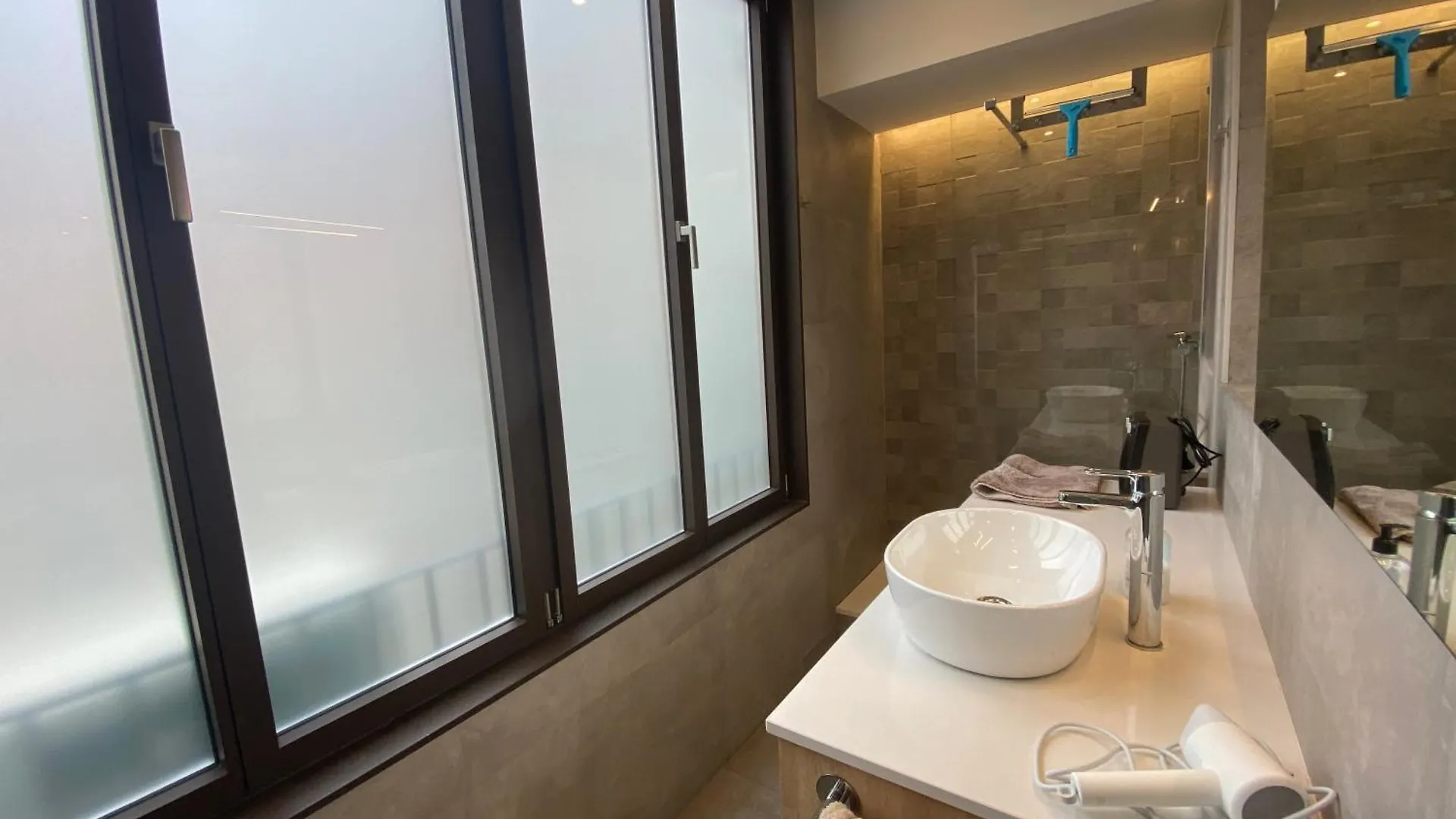 Spatious Luxe Apartment Paseo De Gracia Diagonal Barcelona